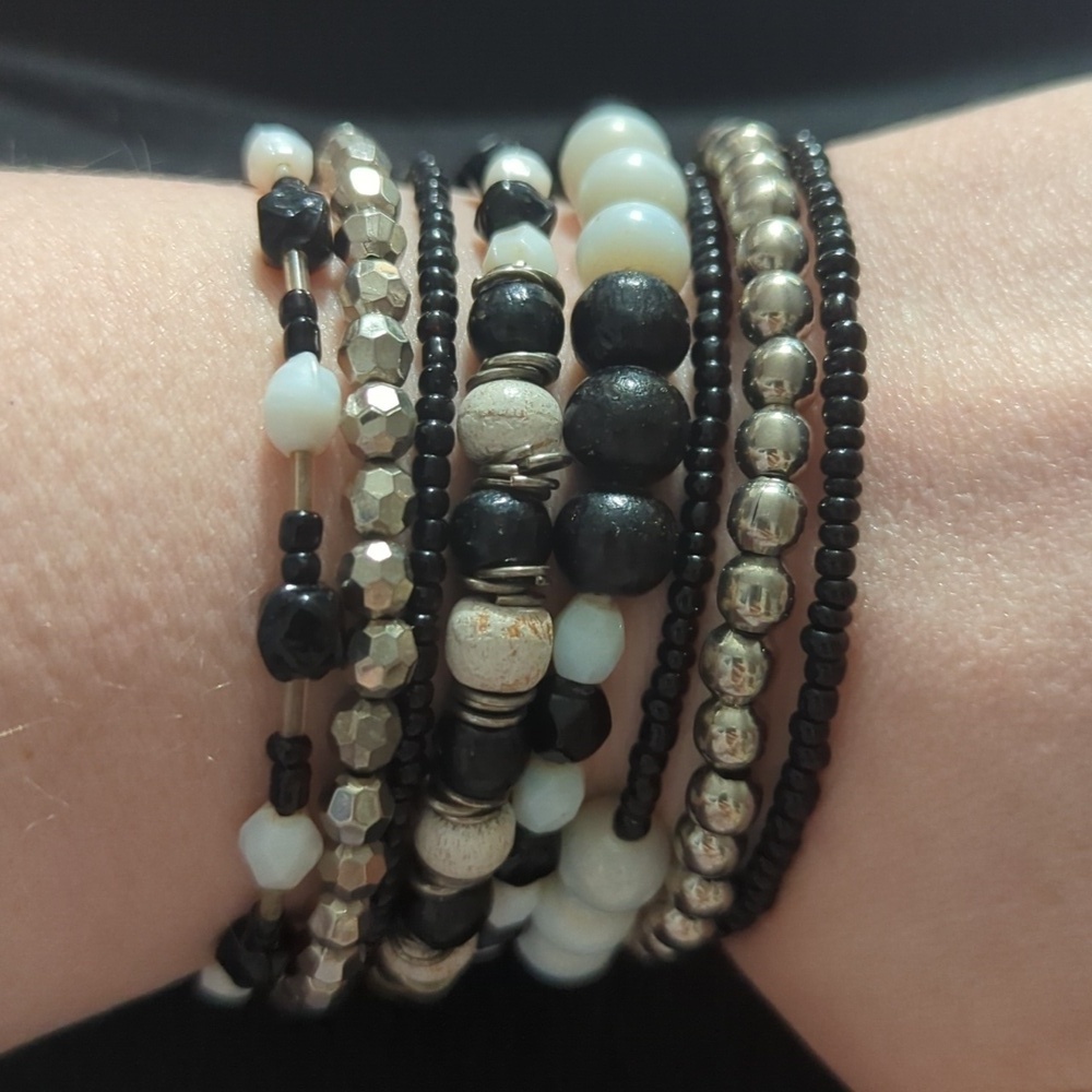 Silver Tone Black and White Beaded Memory Wire Wrap Bangle Statement Bracelet